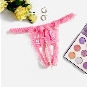 Nwt pink lace Crotchless panty